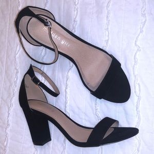 Blacks heels, Beella Sandals, Block heel